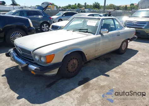1988 Mercedes-Benz 560 Sl z USA, uszkodzony, nr VIN WDBBA48DXJA083385